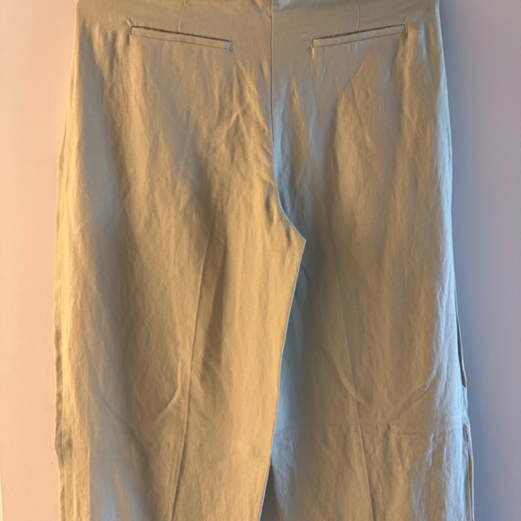 Aritzia sage green wide leg linen Pants - Picture 3 of 7